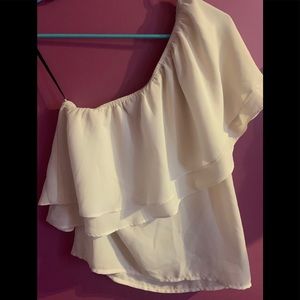 One-shoulder Top